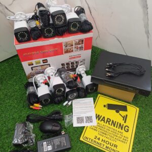 KIT DE 8 CAMARAS DE SEGURIDAD CON DVR