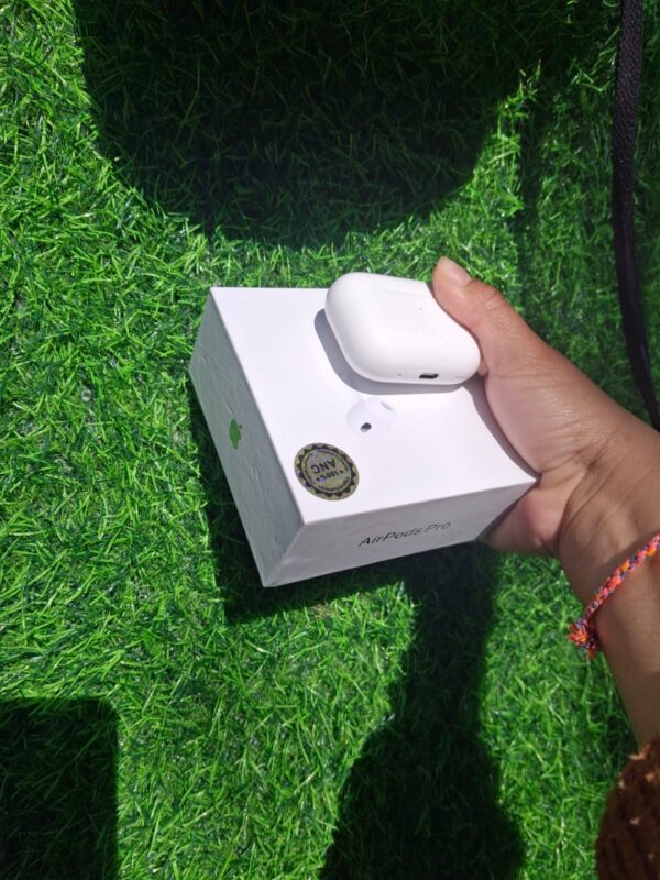 AUDIFONOS APPLE AIRPRODS PRO - Imagen 5