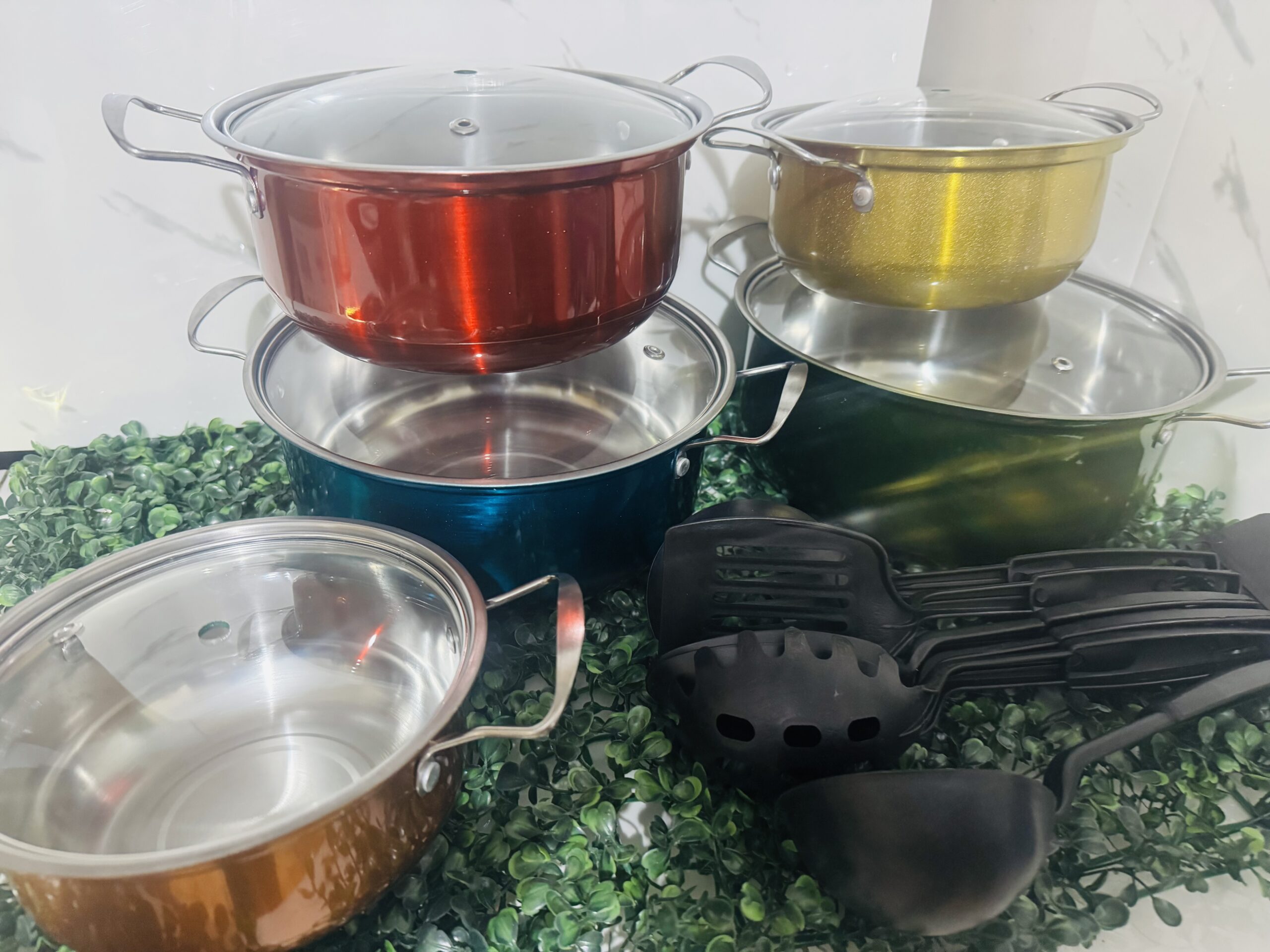 OLLAS CON UTENSILIOS PARA COCINA - Imagen 5